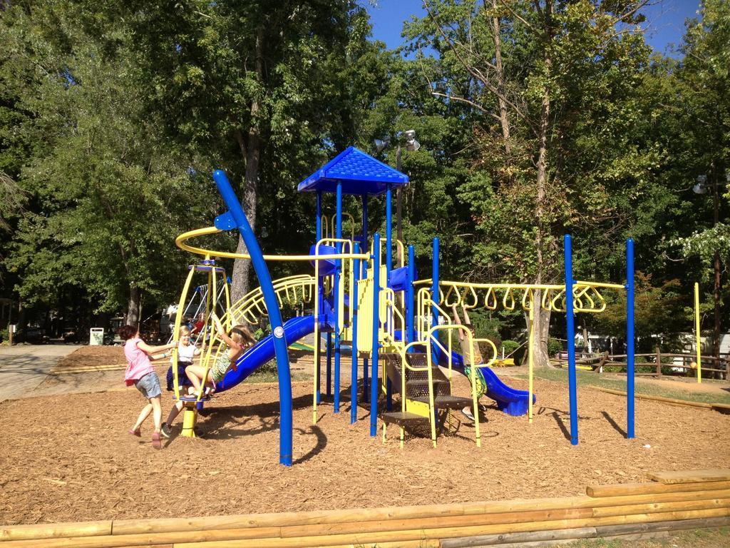 Lake Myers Lakeside Villa 16 Mocksville 外观 照片